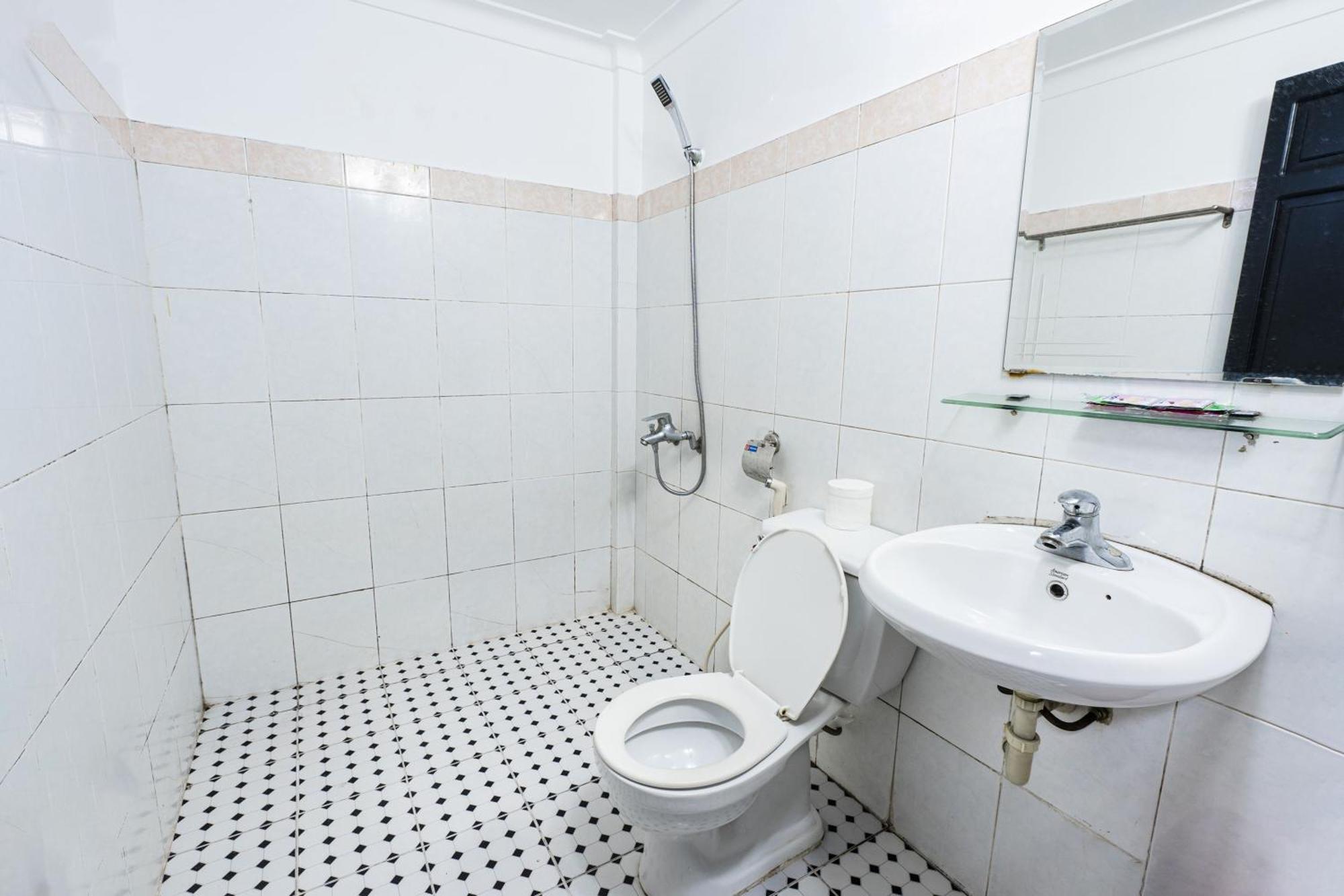 Casablanca Hotel Хюэ Экстерьер фото