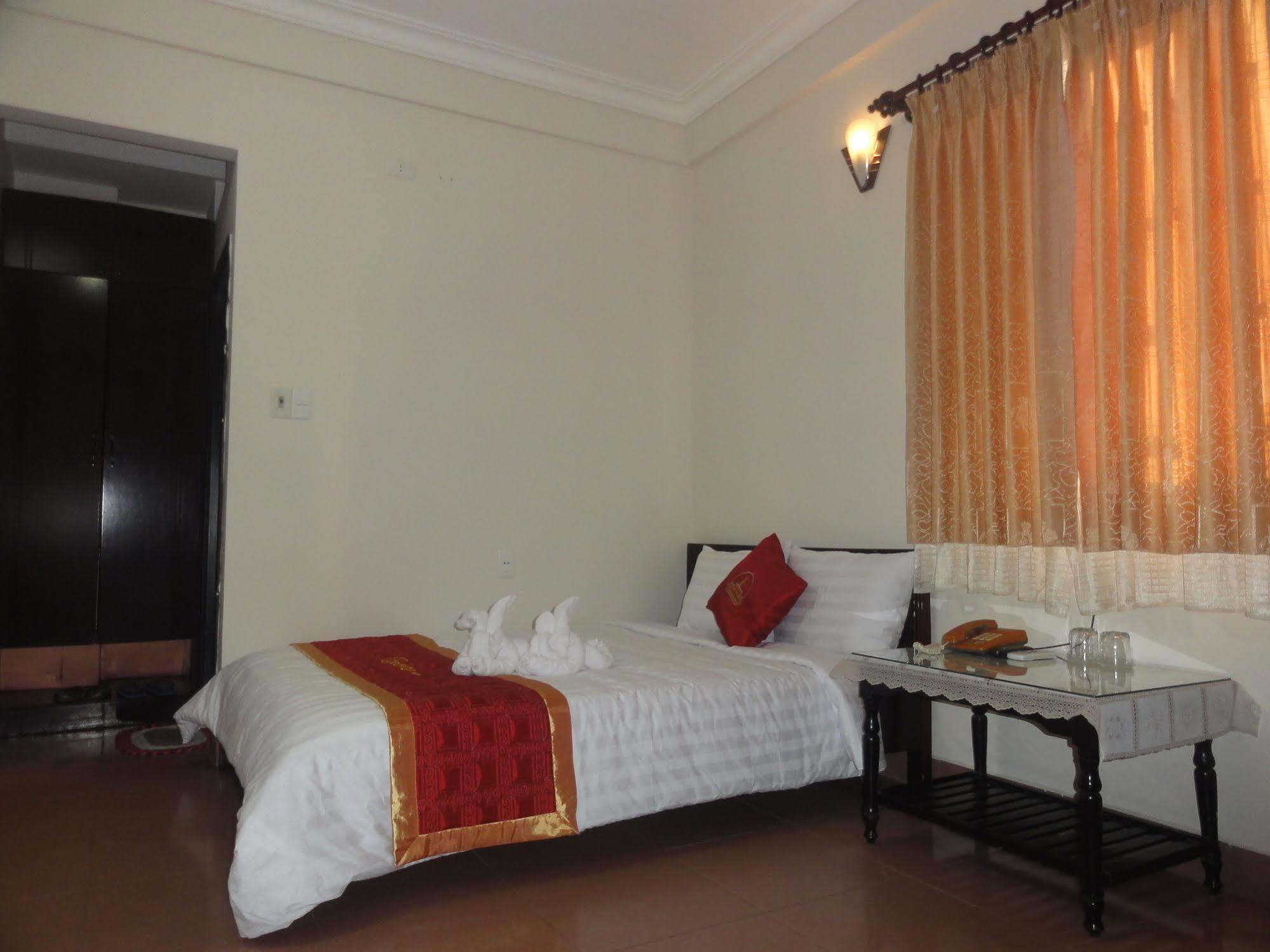 Casablanca Hotel Хюэ Экстерьер фото