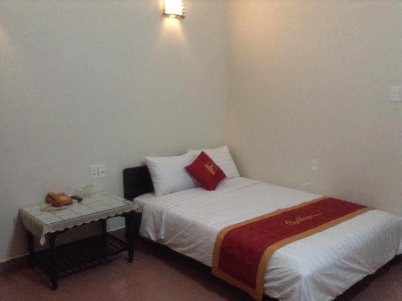 Casablanca Hotel Хюэ Экстерьер фото