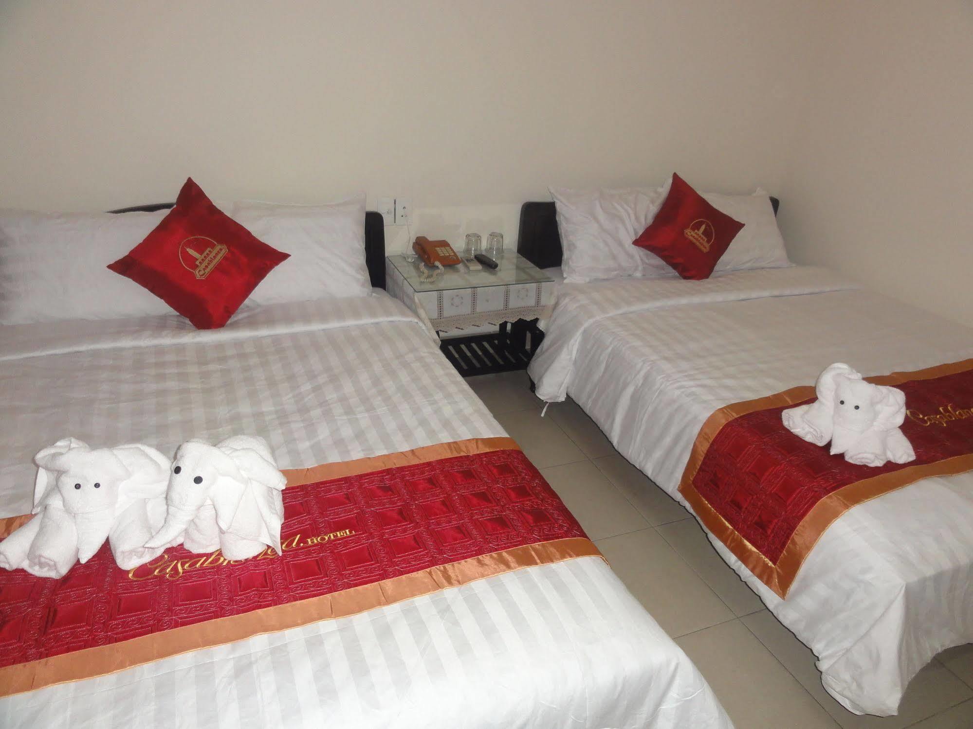 Casablanca Hotel Хюэ Экстерьер фото